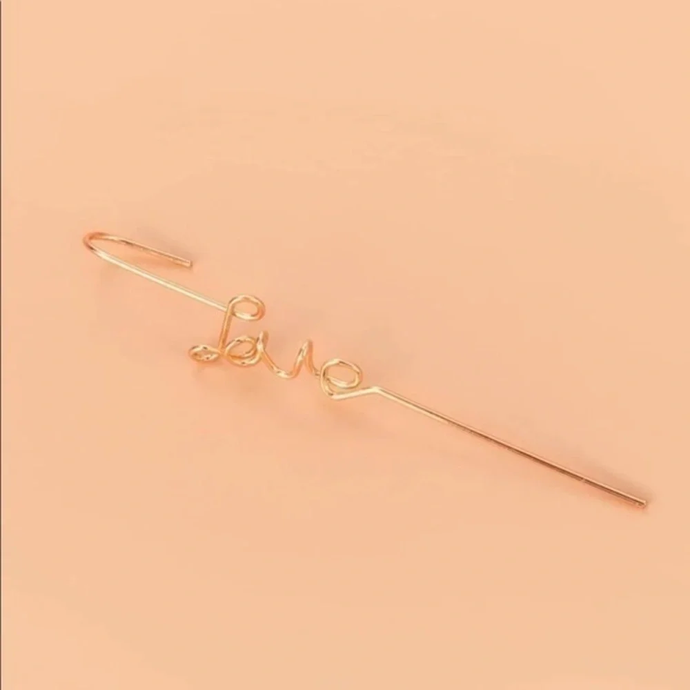 💋 Love Cursive ear cuff statement earring